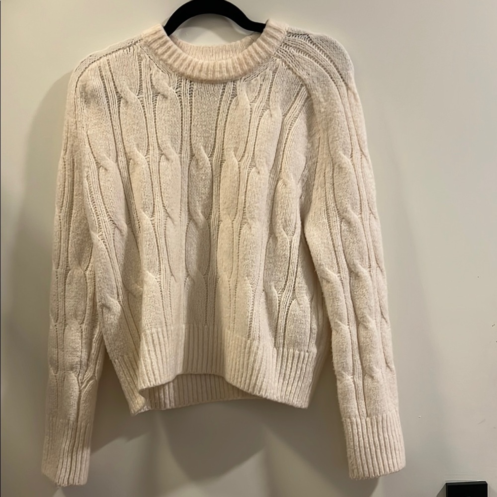 Abercrombie & Fitch Cream Cable Knit Crew Neck Sweater